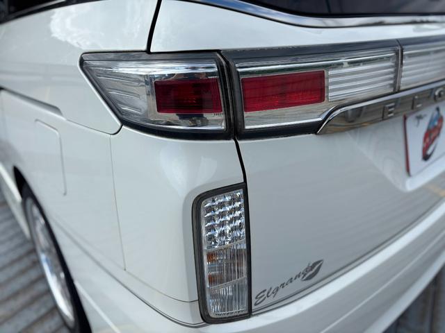 エルグランド 250ハイウェイスターアーバンクロム 社外20インチAW/Bluetooth/両側パワスラ/フリップダウンモニター/8インチALPINEナビ/TV/パワーバックドア/Fエアロ/後席オットマン/ETC(60枚目)