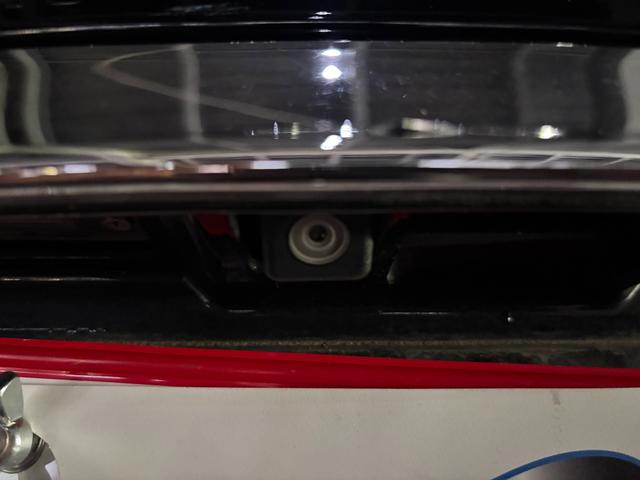 フーガ ３７０ＧＴ　タイプＳ　社外２２インチＡＷ／Ｂｌｕｅｔｏｏｔｈ／ブリッツ車高調／パワーシート／オットマン／バックカメラ／スマートキー／クルコン／カーテシーライト／フォグ／ＥＴＣ（7枚目）