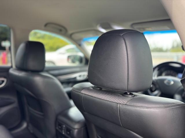 フーガ ３７０ＧＴ　タイプＳ　社外２２インチＡＷ／Ｂｌｕｅｔｏｏｔｈ／ブリッツ車高調／パワーシート／オットマン／バックカメラ／スマートキー／クルコン／カーテシーライト／フォグ／ＥＴＣ（26枚目）