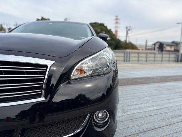 フーガ ３７０ＧＴ　タイプＳ　社外２２インチＡＷ／Ｂｌｕｅｔｏｏｔｈ／ブリッツ車高調／パワーシート／オットマン／バックカメラ／スマートキー／クルコン／カーテシーライト／フォグ／ＥＴＣ（29枚目）