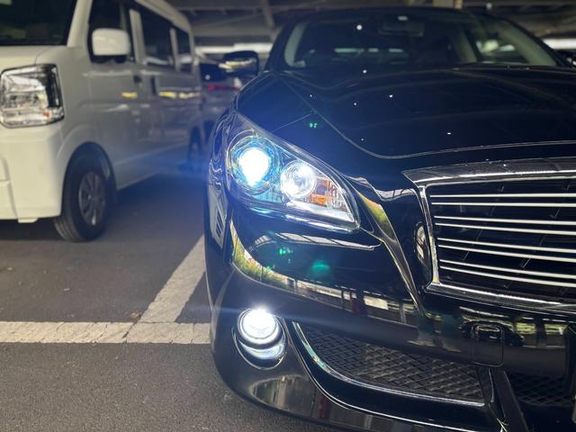 フーガ ３７０ＧＴ　タイプＳ　社外２２インチＡＷ／Ｂｌｕｅｔｏｏｔｈ／ブリッツ車高調／パワーシート／オットマン／バックカメラ／スマートキー／クルコン／カーテシーライト／フォグ／ＥＴＣ（32枚目）