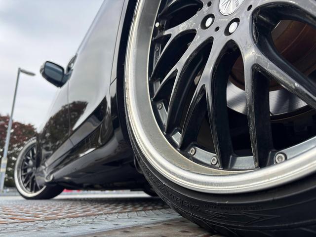 フーガ ３７０ＧＴ　タイプＳ　社外２２インチＡＷ／Ｂｌｕｅｔｏｏｔｈ／ブリッツ車高調／パワーシート／オットマン／バックカメラ／スマートキー／クルコン／カーテシーライト／フォグ／ＥＴＣ（35枚目）