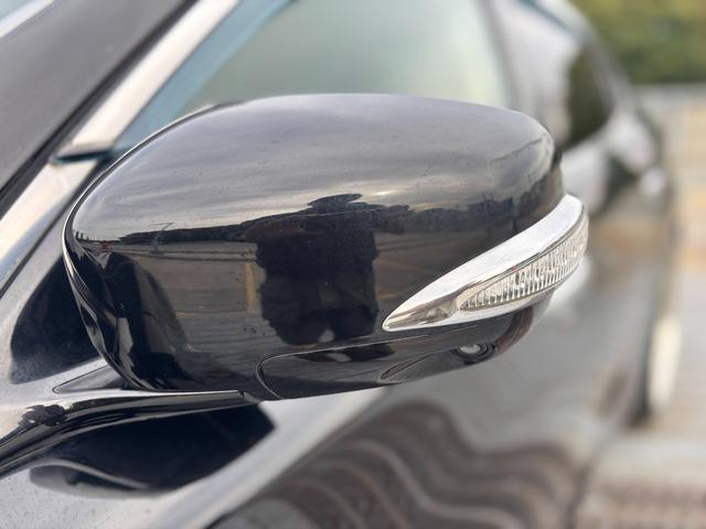 フーガ ３７０ＧＴ　タイプＳ　社外２２インチＡＷ／Ｂｌｕｅｔｏｏｔｈ／ブリッツ車高調／パワーシート／オットマン／バックカメラ／スマートキー／クルコン／カーテシーライト／フォグ／ＥＴＣ（66枚目）