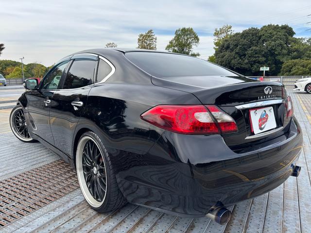 フーガ ３７０ＧＴ　タイプＳ　社外２２インチＡＷ／Ｂｌｕｅｔｏｏｔｈ／ブリッツ車高調／パワーシート／オットマン／バックカメラ／スマートキー／クルコン／カーテシーライト／フォグ／ＥＴＣ（75枚目）