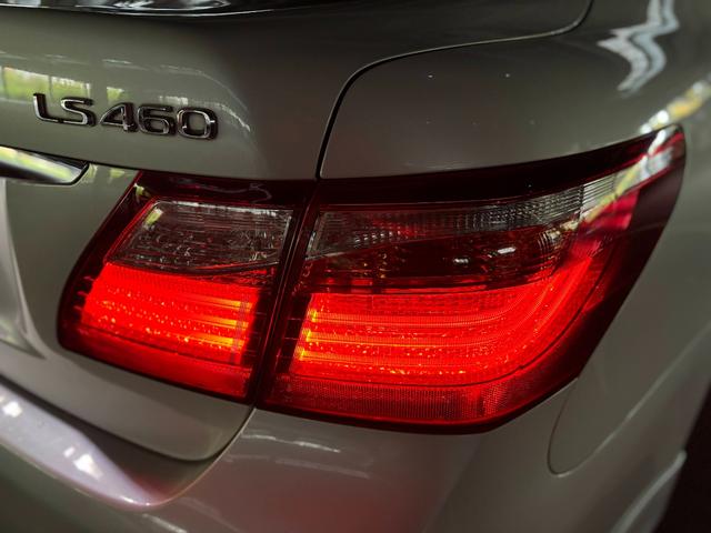 LS LS460 バージョンSZ Iパッケージ 純正19インチAW/Fエアロ/レザーシート/パワーシート/シートヒーター/ワンオーナー/クルコン/TV/バックカメラ/記録簿/ETC(20枚目)
