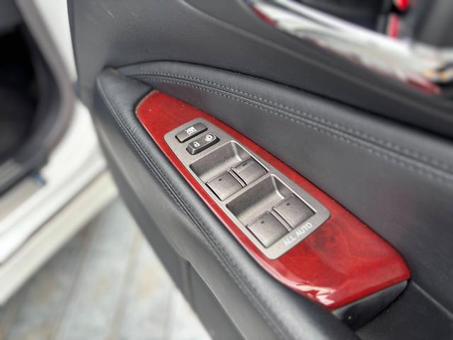 LS LS460 バージョンSZ Iパッケージ 純正19インチAW/Fエアロ/レザーシート/パワーシート/シートヒーター/ワンオーナー/クルコン/TV/バックカメラ/記録簿/ETC(38枚目)