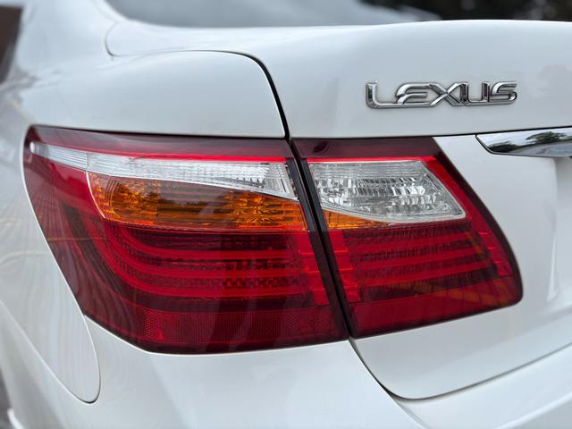 LS LS460 バージョンSZ Iパッケージ 純正19インチAW/Fエアロ/レザーシート/パワーシート/シートヒーター/ワンオーナー/クルコン/TV/バックカメラ/記録簿/ETC(80枚目)