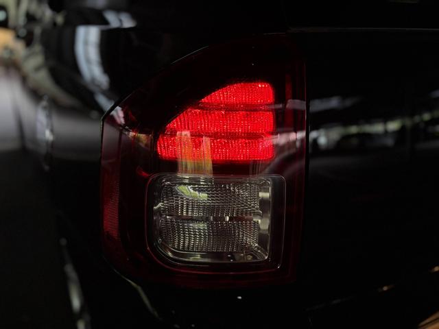 ジープ・コンパス リミテッド　４ＷＤ／Ｂｌｕｅｔｏｏｔｈ／純正１８インチＡＷ／カロッツェリアナビ／ＴＶ／レーダ探知機／ドラレコ／バックカメラ／サイドカメラ／クルコン／レザーシート／ＥＴＣ（27枚目）