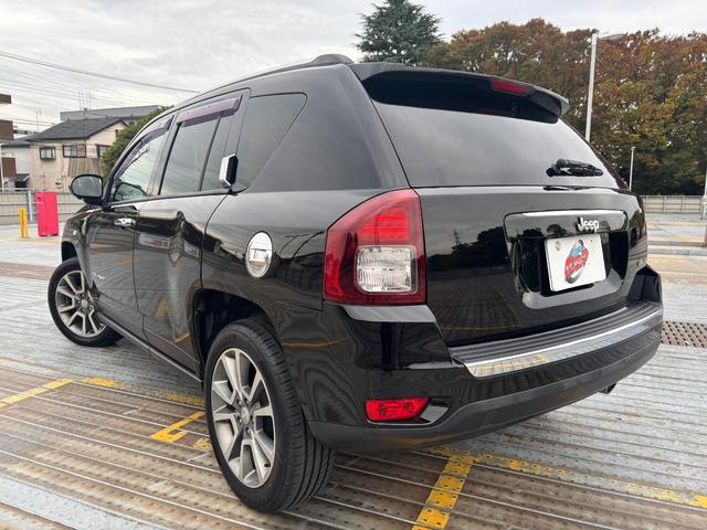 ジープ・コンパス リミテッド　４ＷＤ／Ｂｌｕｅｔｏｏｔｈ／純正１８インチＡＷ／カロッツェリアナビ／ＴＶ／レーダ探知機／ドラレコ／バックカメラ／サイドカメラ／クルコン／レザーシート／ＥＴＣ（66枚目）