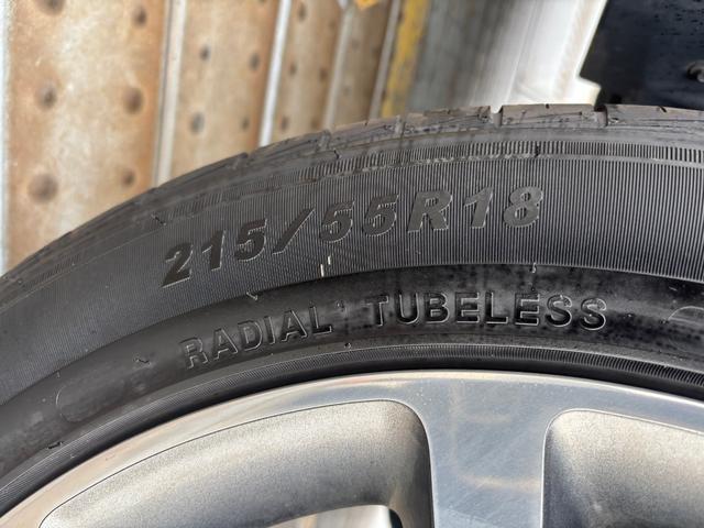 ジープ・コンパス リミテッド　４ＷＤ／Ｂｌｕｅｔｏｏｔｈ／純正１８インチＡＷ／カロッツェリアナビ／ＴＶ／レーダ探知機／ドラレコ／バックカメラ／サイドカメラ／クルコン／レザーシート／ＥＴＣ（77枚目）