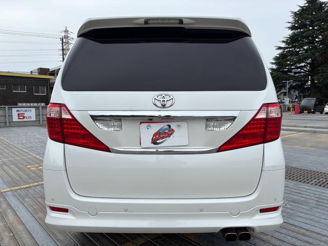 アルファード ２４０Ｇ　４ＷＤ／ワンオーナー／社外１９インチＡＷ／両側パワスラ／Ｆ．Ｒエアロ／パワーシート／後席オットマン／クルコン／フリップダウンモニター／バックカメラ／（28枚目）