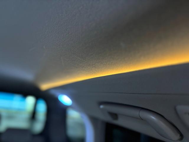 アルファード ２４０Ｇ　４ＷＤ／ワンオーナー／社外１９インチＡＷ／両側パワスラ／Ｆ．Ｒエアロ／パワーシート／後席オットマン／クルコン／フリップダウンモニター／バックカメラ／（46枚目）