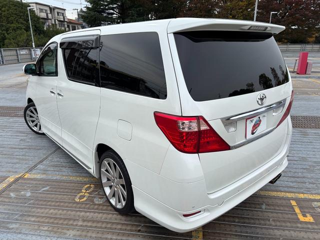 アルファード ２４０Ｇ　４ＷＤ／ワンオーナー／社外１９インチＡＷ／両側パワスラ／Ｆ．Ｒエアロ／パワーシート／後席オットマン／クルコン／フリップダウンモニター／バックカメラ／（63枚目）