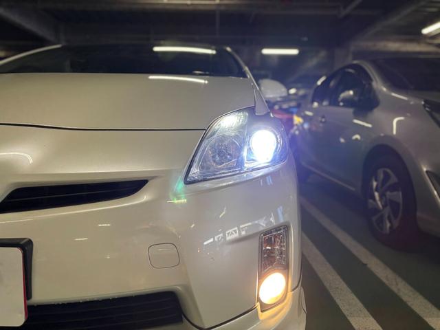プリウス Ｓ　ＷＯＲＫ１８インチＡＷ／Ｂｌｕｅｔｏｏｔｈ／サンルーフ／カロッツェリアナビ／ＴＶ／ＴＥＩＮ車高調／クルコン／バックカメラ／ＥＴＣ（5枚目）