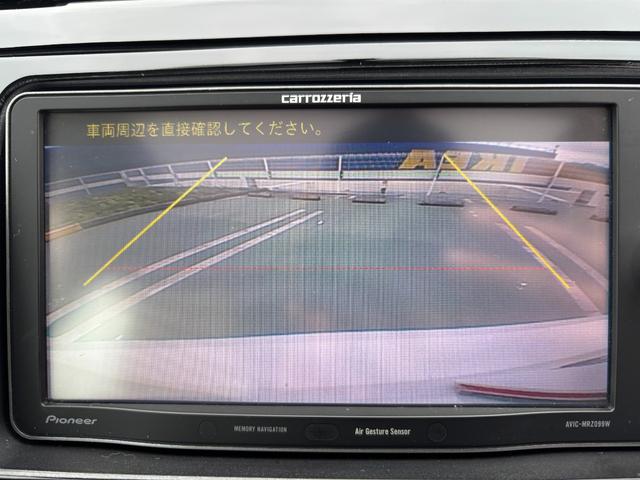 プリウス Ｓ　ＷＯＲＫ１８インチＡＷ／Ｂｌｕｅｔｏｏｔｈ／サンルーフ／カロッツェリアナビ／ＴＶ／ＴＥＩＮ車高調／クルコン／バックカメラ／ＥＴＣ（11枚目）