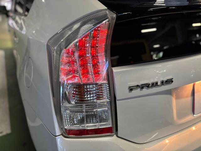 プリウス Ｓ　ＷＯＲＫ１８インチＡＷ／Ｂｌｕｅｔｏｏｔｈ／サンルーフ／カロッツェリアナビ／ＴＶ／ＴＥＩＮ車高調／クルコン／バックカメラ／ＥＴＣ（62枚目）