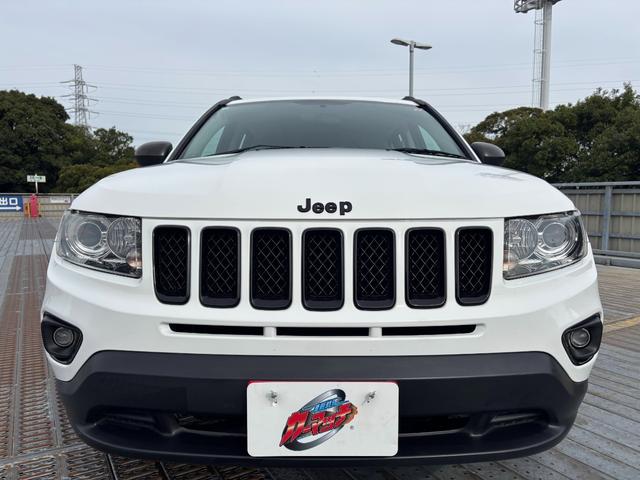 ジープ・コンパス アルティテュード　スポーツ　ナビエディション　純正１７インチＡＷ／Ｂｌｕｅｔｏｏｔｈ／カロッツェリアナビ／サイドカメラ／ルーフレール／クルコン／フォグ（28枚目）