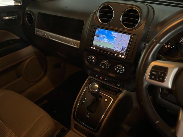ジープ・コンパス アルティテュード　スポーツ　ナビエディション　純正１７インチＡＷ／Ｂｌｕｅｔｏｏｔｈ／カロッツェリアナビ／サイドカメラ／ルーフレール／クルコン／フォグ（36枚目）
