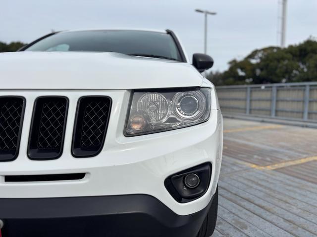 ジープ・コンパス アルティテュード　スポーツ　ナビエディション　純正１７インチＡＷ／Ｂｌｕｅｔｏｏｔｈ／カロッツェリアナビ／サイドカメラ／ルーフレール／クルコン／フォグ（67枚目）