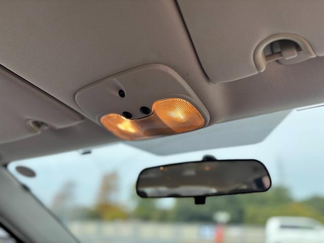 ジープ・コンパス アルティテュード　スポーツ　ナビエディション　純正１７インチＡＷ／Ｂｌｕｅｔｏｏｔｈ／カロッツェリアナビ／サイドカメラ／ルーフレール／クルコン／フォグ（76枚目）