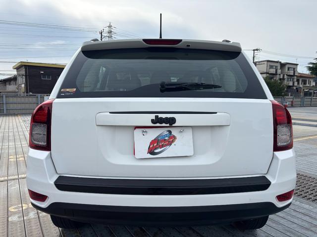 ジープ・コンパス アルティテュード　スポーツ　ナビエディション　純正１７インチＡＷ／Ｂｌｕｅｔｏｏｔｈ／カロッツェリアナビ／サイドカメラ／ルーフレール／クルコン／フォグ（79枚目）