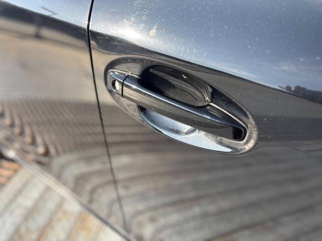 プリウスアルファ Ｓ　純正１６インチＡＷ／Ｂｌｕｅｔｏｏｔｈ／７人乗り／バックカメラ／ＴＶ／フォグ／プッシュスタート／ＥＴＣ（16枚目）