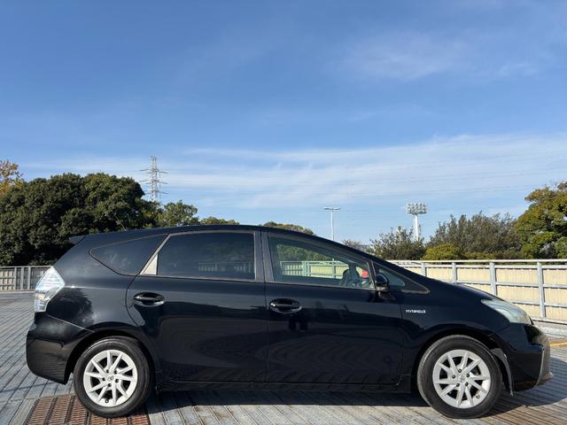 プリウスアルファ Ｓ　純正１６インチＡＷ／Ｂｌｕｅｔｏｏｔｈ／７人乗り／バックカメラ／ＴＶ／フォグ／プッシュスタート／ＥＴＣ（54枚目）