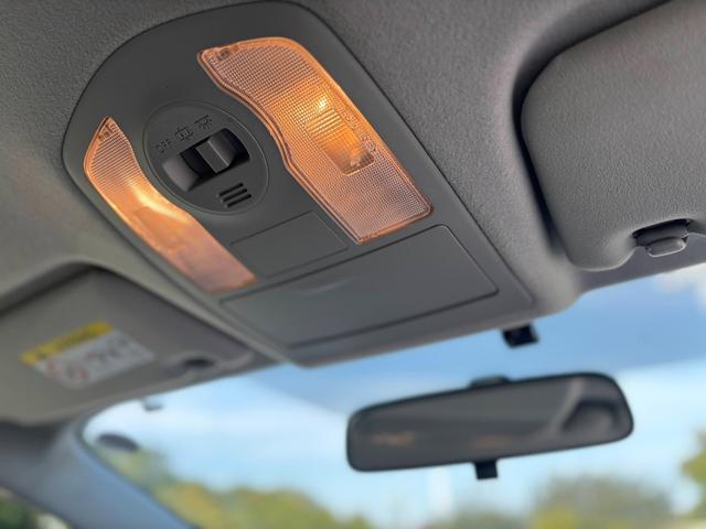 プリウスアルファ Ｓ　純正１６インチＡＷ／Ｂｌｕｅｔｏｏｔｈ／７人乗り／バックカメラ／ＴＶ／フォグ／プッシュスタート／ＥＴＣ（61枚目）