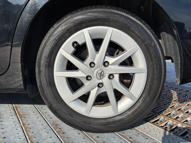 プリウスアルファ Ｓ　純正１６インチＡＷ／Ｂｌｕｅｔｏｏｔｈ／７人乗り／バックカメラ／ＴＶ／フォグ／プッシュスタート／ＥＴＣ（70枚目）