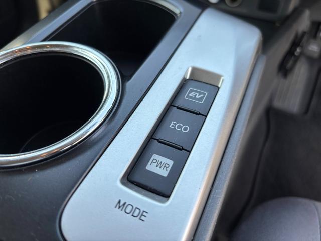 プリウスアルファ Ｓ　純正１６インチＡＷ／Ｂｌｕｅｔｏｏｔｈ／７人乗り／バックカメラ／ＴＶ／フォグ／プッシュスタート／ＥＴＣ（71枚目）