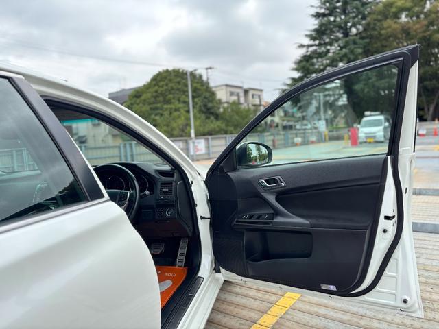 マークＸ ２５０Ｇ　Ｓパッケージ　社外２０インチＡＷ／車高調／バックカメラ／ウインカードアミラー／スマートキー／フォグ／ＥＴＣ（29枚目）