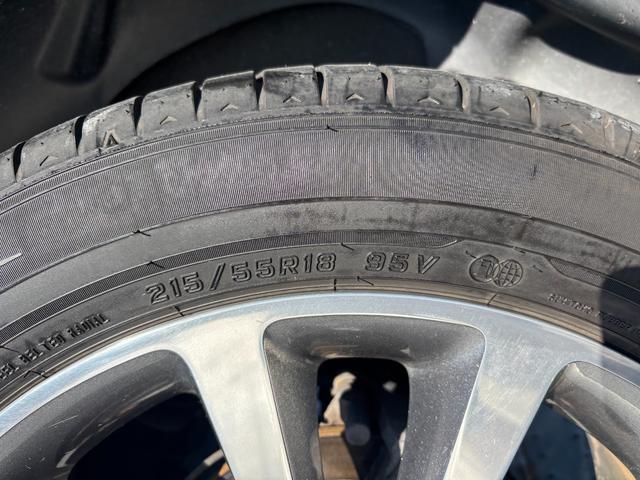 ジープ・コンパス リミテッド　４ＷＤ／１８インチアルミＡＷ／サンルーフ／レザーシート／Ｄ席パワーシート／シートヒーター／サイドカメラ／ドラレコ／クルコン／ＥＴＣ（34枚目）