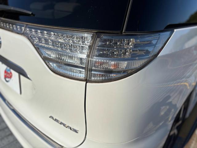 エスティマ アエラス　社外１８インチＡＷ／Ｂｌｕｅｔｏｏｔｈ／ダブルサンルーフ／両側パワスラ／Ｆバンパーモデリスタ／後席オットマン／レーダー探知機／ソナー／バックカメラ／ＥＴＣ（46枚目）