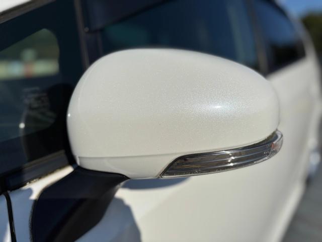 プリウスアルファ S 社外19インチAW/Bluetooth/カロッツェリアナビ/ALPINEフリップダウンモニター/社外マフラー/社外エアロ/社外スピーカー/バックカメラ/ETC(13枚目)