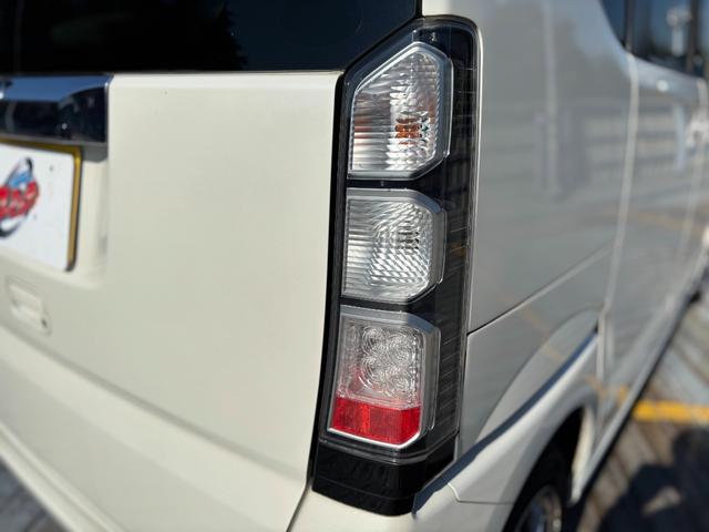 N-BOX G・Lパッケージ 社外14インチAW/カロッツェリアナビ/左側パワスラ/スマートキー/フルフラットシート/アイドリングストップ/TV(13枚目)