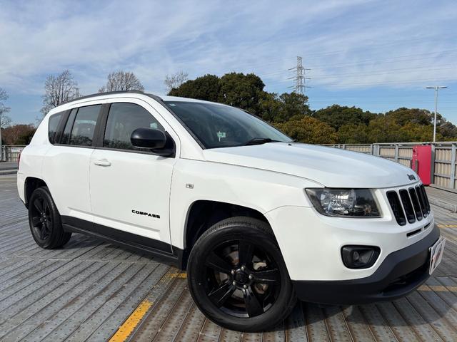 ジープ・コンパス リミテッドクローム 純正17インチAW/社外ナビ/フルフラットシート/バックカメラ/サイドカメラ/TV/ルーフレール/フォグ/記録簿/ETC(40枚目)