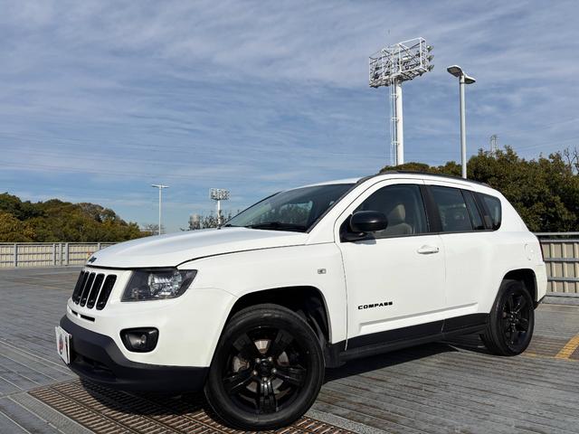 ジープ・コンパス リミテッドクローム 純正17インチAW/社外ナビ/フルフラットシート/バックカメラ/サイドカメラ/TV/ルーフレール/フォグ/記録簿/ETC(44枚目)