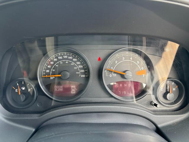 ジープ・コンパス リミテッドクローム 純正17インチAW/社外ナビ/フルフラットシート/バックカメラ/サイドカメラ/TV/ルーフレール/フォグ/記録簿/ETC(69枚目)