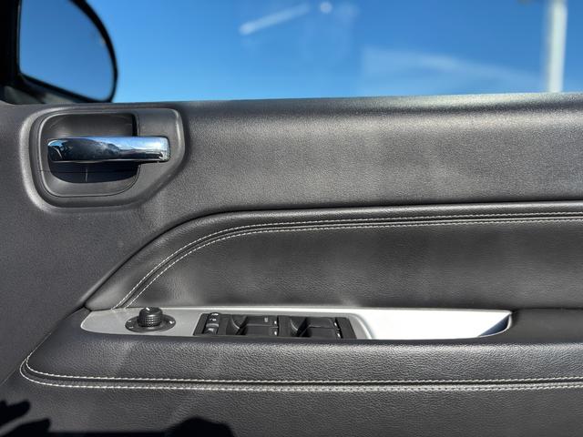 ジープ・コンパス リミテッド 社外18インチAW/Bluetooth/カロッツェリアナビ/パワーシート/レザーシート/シートヒーター/ドラレコ/サイドカメラ/バックカメラ/TV/ETC(25枚目)