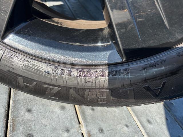 ジープ・コンパス アルティテュード　スポーツ　純正１７インチＡＷ／サイドカメラ／ドラレコ／フルフラットシート／ルーフレール／フォグ／ＥＴＣ（9枚目）