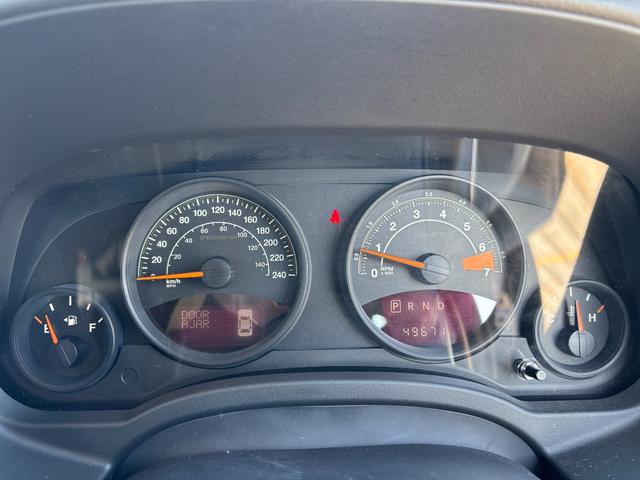 ジープ・コンパス アルティテュード　スポーツ　純正１７インチＡＷ／サイドカメラ／ドラレコ／フルフラットシート／ルーフレール／フォグ／ＥＴＣ（28枚目）