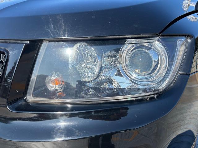 ジープ・コンパス アルティテュード　スポーツ　純正１７インチＡＷ／サイドカメラ／ドラレコ／フルフラットシート／ルーフレール／フォグ／ＥＴＣ（56枚目）