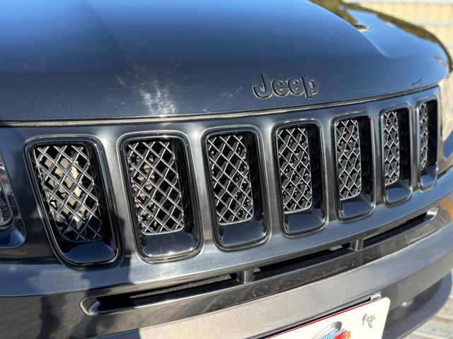 ジープ・コンパス アルティテュード　スポーツ　純正１７インチＡＷ／サイドカメラ／ドラレコ／フルフラットシート／ルーフレール／フォグ／ＥＴＣ（74枚目）