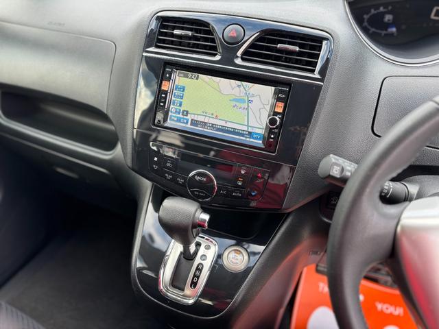 セレナ ハイウェイスター　Ｓ－ハイブリッド　社外１６インチＡＷ／Ｂｌｕｅｔｏｏｔｈ／両側パワスラ／ＴＶ／ウォークスルー／バックカメラ／フォグ／ＥＴＣ（67枚目）