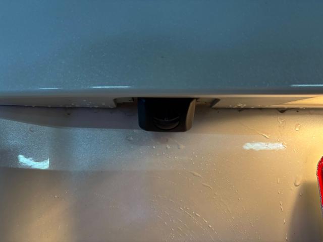 プリウス Ｓツーリングセレクション　社外１７インチＡＷ／Ｂｌｕｅｔｏｏｔｈ／ＴＶ／バックカメラ／フルフラットシート／フォグ／ＥＴＣ（12枚目）