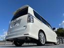 ＺＳ　社外１８インチＡＷ／Ｂｌｕｅｔｏｏｔｈ／両側パワスラ／カロッツェリアナビ／フリップダウンモニター／インナーミラー型ドラレコ／ウォークスルー／ＥＴＣ（28枚目）