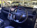 ＺＳ　社外１８インチＡＷ／Ｂｌｕｅｔｏｏｔｈ／両側パワスラ／カロッツェリアナビ／フリップダウンモニター／インナーミラー型ドラレコ／ウォークスルー／ＥＴＣ（48枚目）