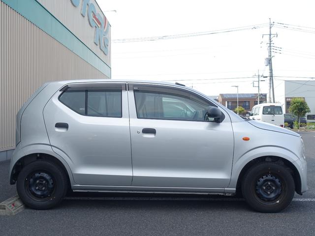 アルト Ｆ　車検令和９年１月まで／全国対応１年保証／禁煙車／トラクションコントロール／ＡＢＳ／ヘッドライトレベライザー／キーレスキー（5枚目）