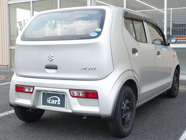 アルト Ｆ　車検令和９年１月まで／全国対応１年保証／禁煙車／トラクションコントロール／ＡＢＳ／ヘッドライトレベライザー／キーレスキー（6枚目）