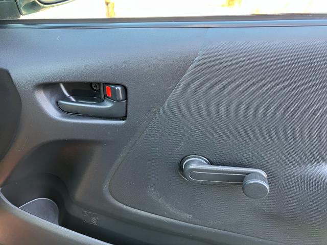 ハイエースバン DX 委託販売 キャンピング AC100V電源 組み立てベッド 令和5年14万キロ時タイミングベルト交換済み ナビ ETC ドライブレコーダー エアバック ABS パワーステアリング(23枚目)